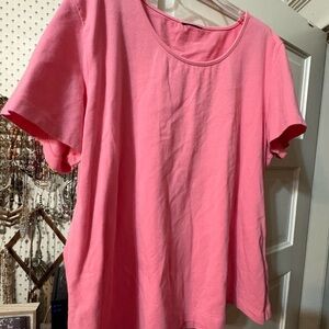 Classic Women's Short-Sleeve Tee - Pink